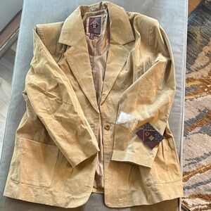 Elegant Tan Blazer for Women